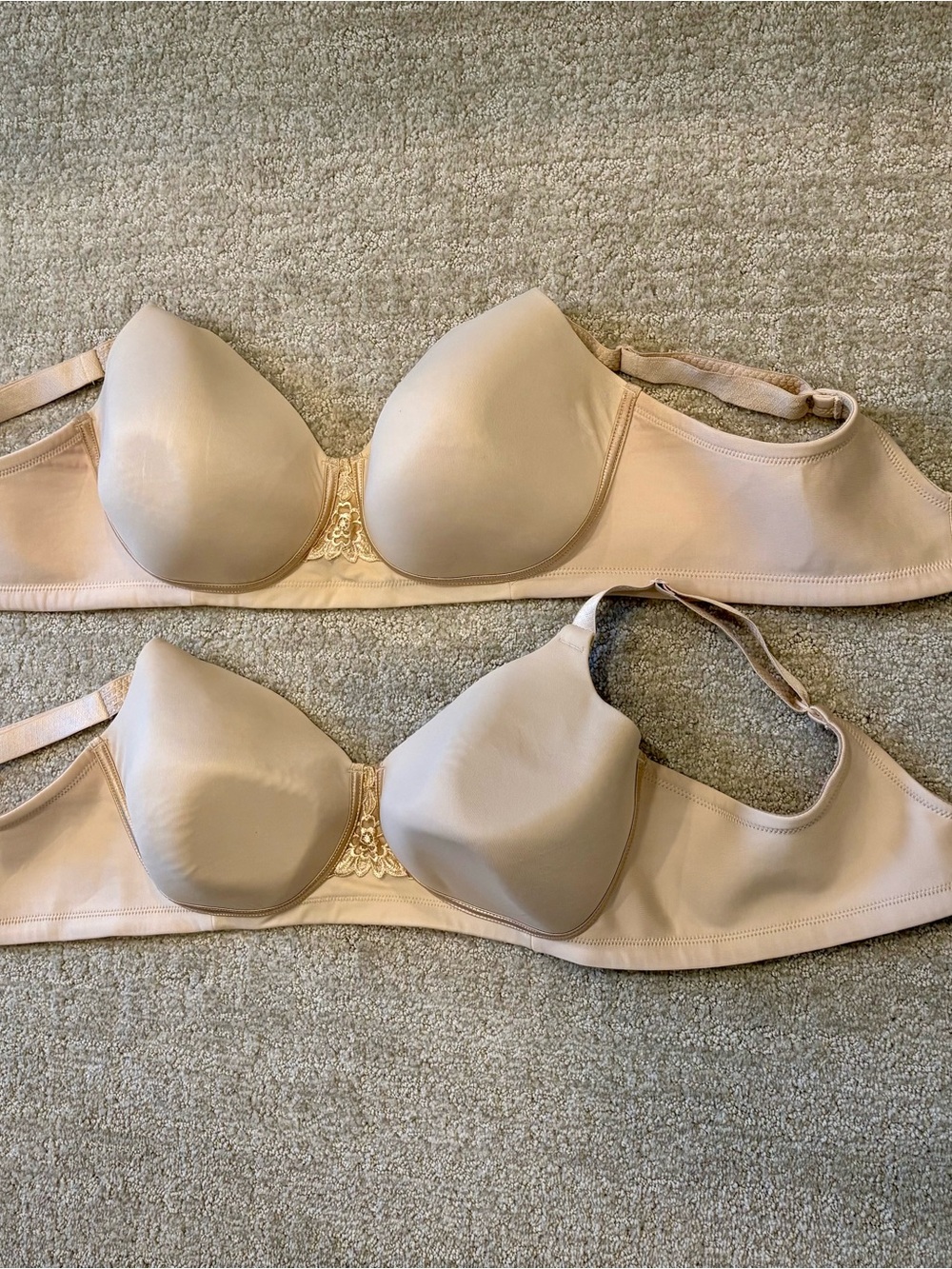 2 New Vanity Fair Beauty Back Full Figure Bras 38d Nude Wireless Bundle